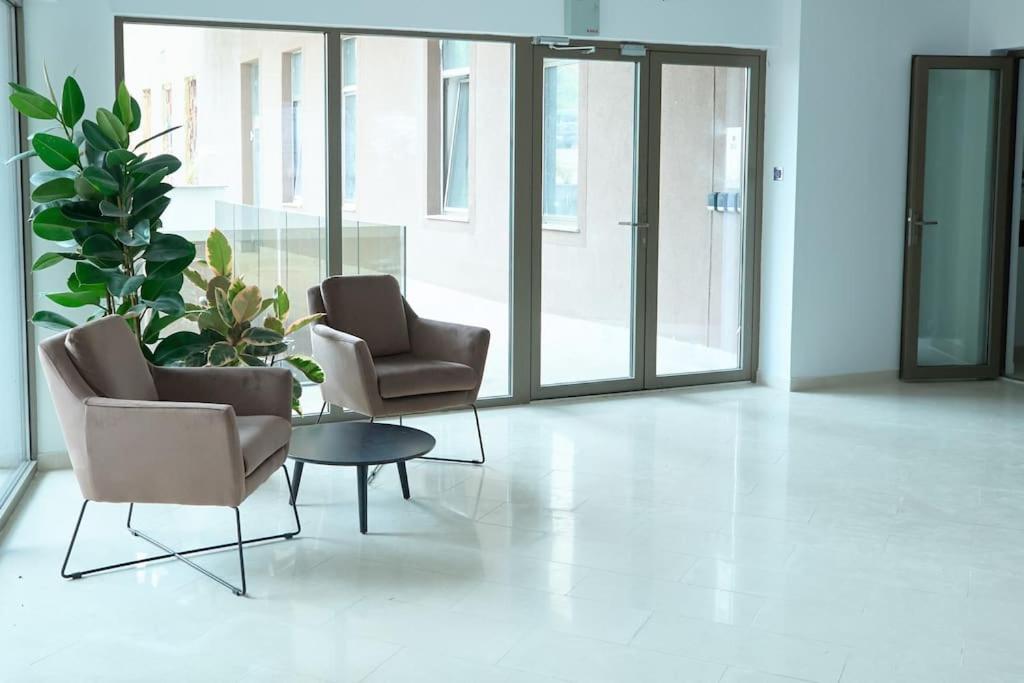 City Center Accommodation - 404 เรชิตา ภายนอก รูปภาพ