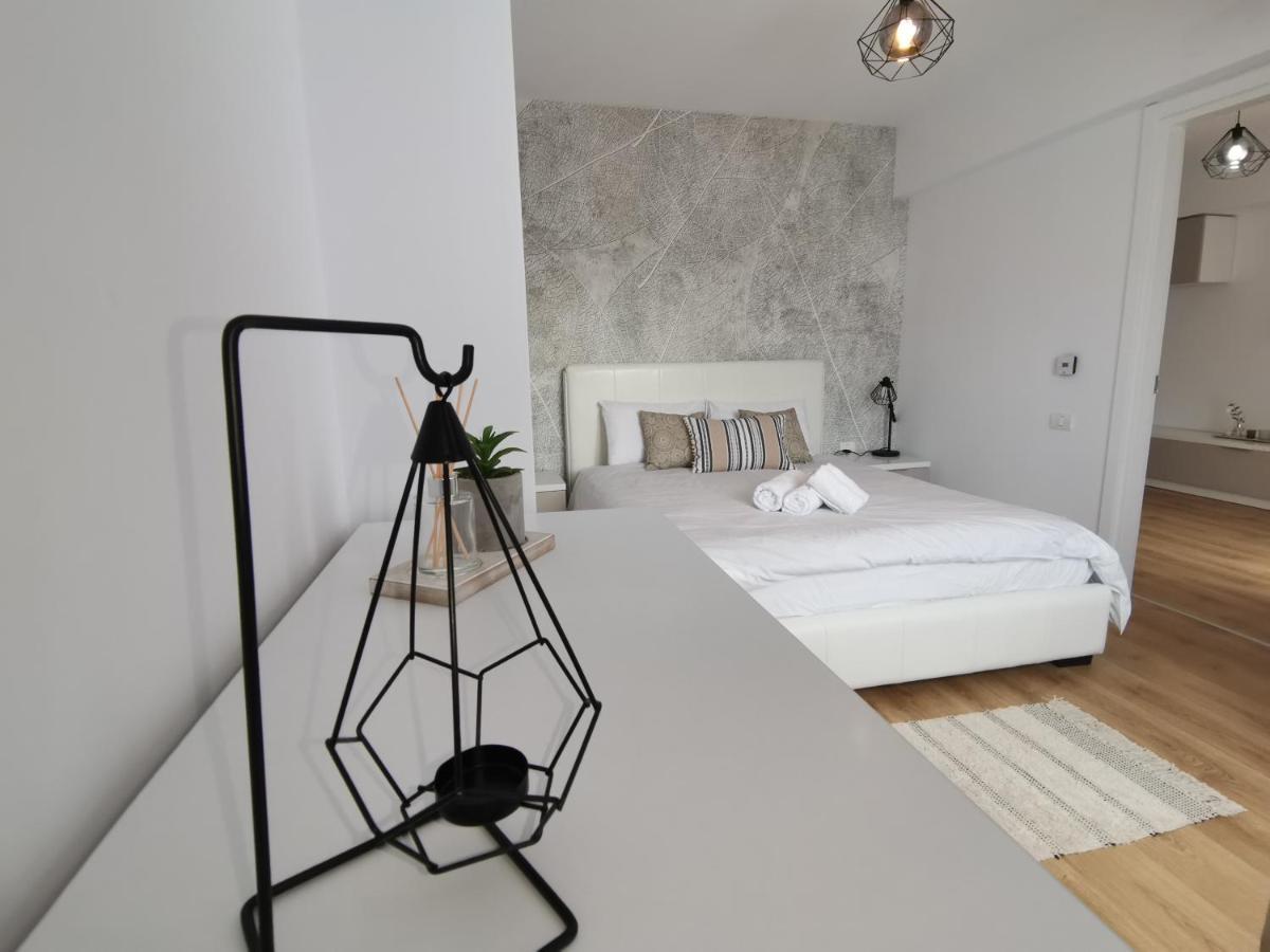 City Center Accommodation - 404 เรชิตา ภายนอก รูปภาพ